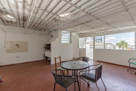 Apartamento à venda com 119m², 2 quartos e sem vagaVaranda gourmet