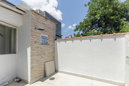 Apartamento à venda com 119m², 2 quartos e sem vagaÁrea externa
