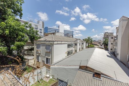 Apartamento à venda com 119m², 2 quartos e sem vagaÁrea externa