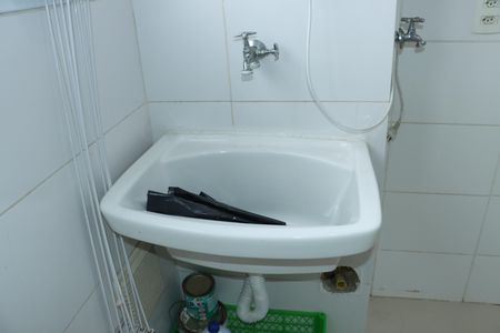 Apartamento para alugar com 65m², 2 quartos e 1 vagaÁrea de Serviço