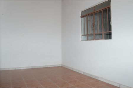 Sala de casa para alugar com 3 quartos, 120m² em Tupi, Belo Horizonte