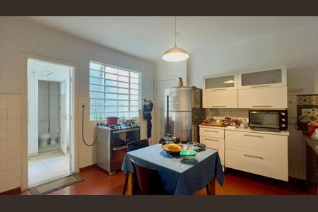 Apartamento para alugar com 110m², 3 quartos e sem vagaCozinha