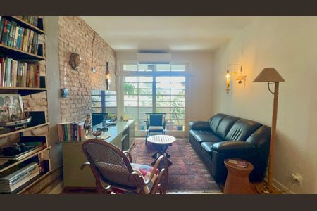 Apartamento para alugar com 110m², 3 quartos e sem vagaSala de TV