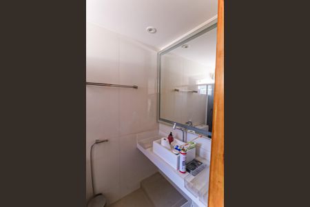 Casa para alugar com 250m², 2 quartos e 3 vagas Casa para alugar com 250m², 2 quartos e 3 vagasBanheiro