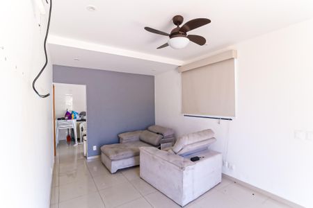 Casa para alugar com 250m², 2 quartos e 3 vagas Casa para alugar com 250m², 2 quartos e 3 vagasSala