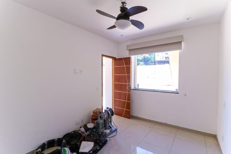 Casa para alugar com 250m², 2 quartos e 3 vagas Casa para alugar com 250m², 2 quartos e 3 vagasQuarto
