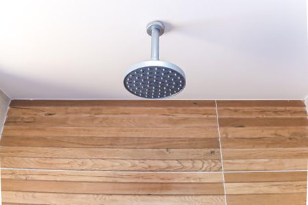 Casa para alugar com 250m², 2 quartos e 3 vagas Casa para alugar com 250m², 2 quartos e 3 vagasBanheiro de serviço