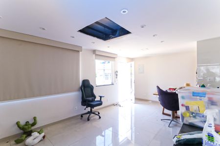 Casa para alugar com 250m², 2 quartos e 3 vagas Casa para alugar com 250m², 2 quartos e 3 vagasSala 2