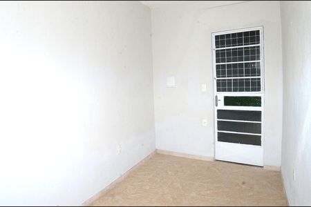 Sala de casa para alugar com 2 quartos, 60m² em Tupi, Belo Horizonte