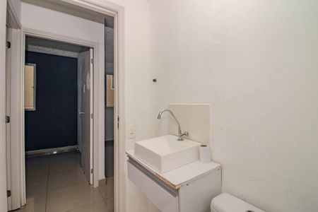 Apartamento para alugar com 45m², 2 quartos e 1 vaga Apartamento para alugar com 45m², 2 quartos e 1 vagaBanheiro