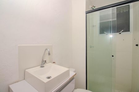 Apartamento para alugar com 45m², 2 quartos e 1 vaga Apartamento para alugar com 45m², 2 quartos e 1 vagaBanheiro