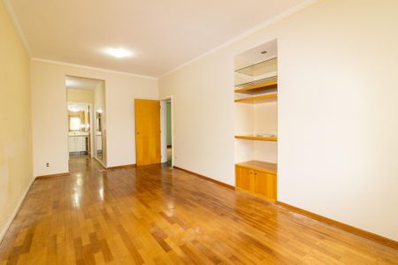 Casa para alugar com 4 quartos, 346m² em Jardim Botânico (sousas), Campinas