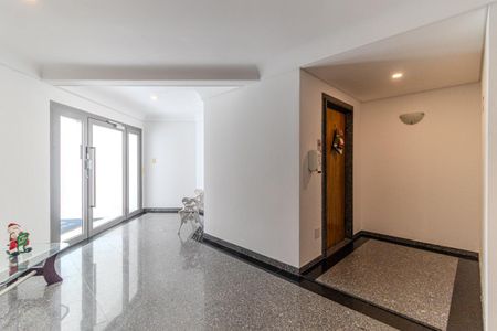 Apartamento para alugar com 44m², 2 quartos e sem vagaHall Social