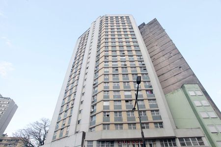 Fachada de kitnet/studio para alugar com 1 quarto, 16m² em Centro Histórico, Porto Alegre