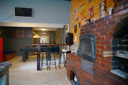 Casa à venda com 181m², 4 quartos e 5 vagasChurrasqueira