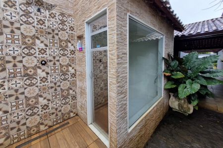 Casa à venda com 181m², 4 quartos e 5 vagasSauna