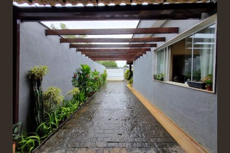 Casa à venda com 181m², 4 quartos e 5 vagasGaragem