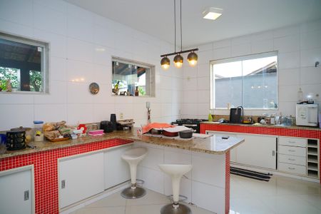 Casa à venda com 181m², 4 quartos e 5 vagasCozinha