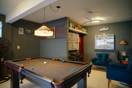 Casa à venda com 181m², 4 quartos e 5 vagasSala de Jogos