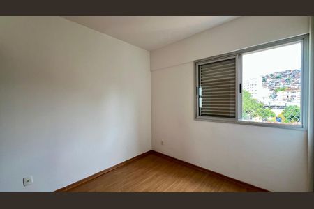 Apartamento à venda com 89m², 3 quartos e 2 vagasquarto