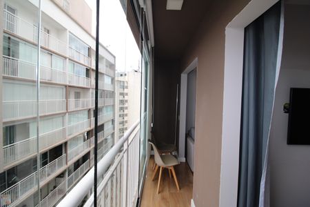 Apartamento à venda com 31m², 1 quarto e sem vagaSala / Cozinha - Varanda