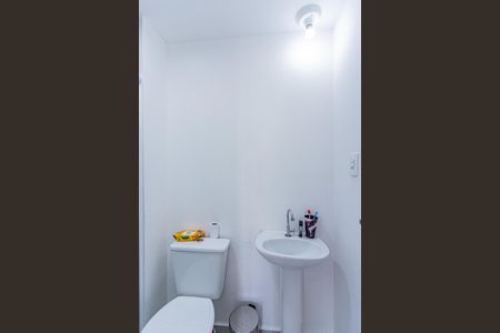 Apartamento para alugar com 42m², 2 quartos e sem vagaBanheiro