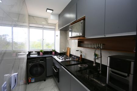 Apartamento para alugar com 2m², 2 quartos e sem vaga Apartamento para alugar com 2m², 2 quartos e sem vagacozinha