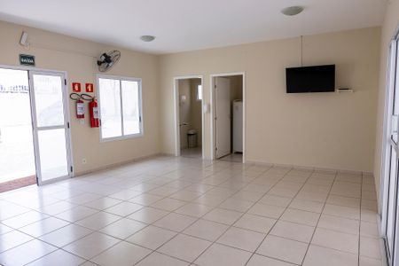 Apartamento para alugar com 50m², 2 quartos e 2 vagasÁrea comum - Salão de festas