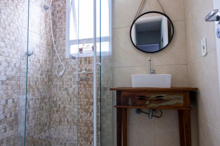 Apartamento para alugar com 50m², 2 quartos e 2 vagasBanheiro