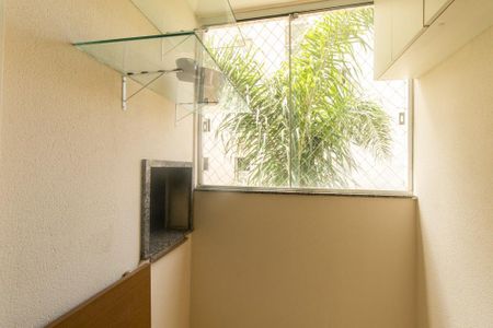 Varanda gourmet de apartamento para alugar com 3 quartos, 68m² em Guaíra, Curitiba