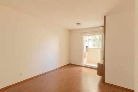 Sala de apartamento para alugar com 3 quartos, 68m² em Guaíra, Curitiba