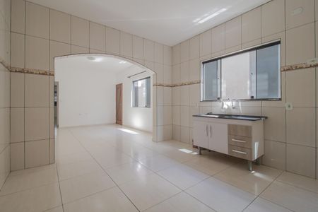 Cozinha de casa para alugar com 4 quartos, 250m² em Rp7 (regiões de Planejamento), Mauá