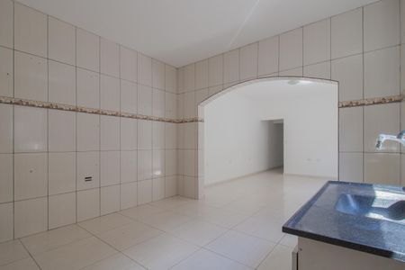 Casa para alugar com 250m², 4 quartos e 2 vagas Casa para alugar com 250m², 4 quartos e 2 vagasCozinha