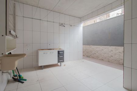 Casa para alugar com 250m², 4 quartos e 2 vagas Casa para alugar com 250m², 4 quartos e 2 vagasÁrea de serviço