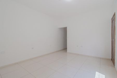 Casa para alugar com 250m², 4 quartos e 2 vagas Casa para alugar com 250m², 4 quartos e 2 vagasSala de jantar