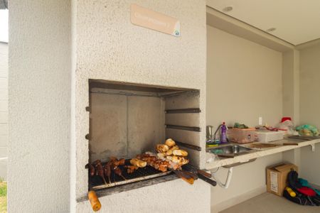 Apartamento para alugar com 45m², 2 quartos e 1 vagaÁrea comum - Churrasqueira