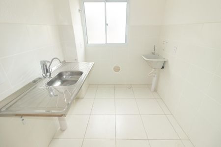Apartamento para alugar com 45m², 2 quartos e 1 vagaCozinha e Área de Serviço