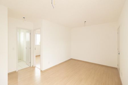 Sala de apartamento para alugar com 2 quartos, 45m² em Campo Grande, Rio de Janeiro