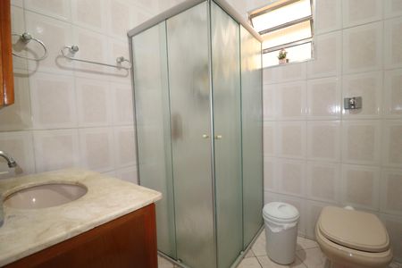 Casa à venda com 125m², 2 quartos e 1 vagaBanheiro 