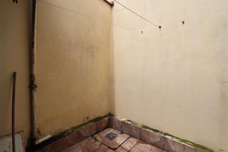 Casa à venda com 125m², 2 quartos e 1 vagaQuintal