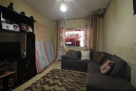 Sala de casa à venda com 2 quartos, 125m² em Jardim Utinga, Santo André