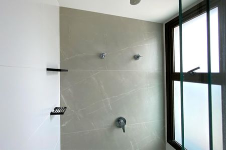 Apartamento para alugar com 67m², 2 quartos e 2 vagasBanheiro da Suíte 1