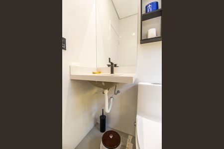 Casa de condomínio à venda com 159m², 3 quartos e 2 vagasBanheiro 2