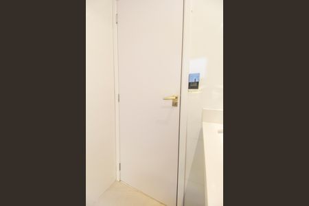 Casa de condomínio à venda com 159m², 3 quartos e 2 vagasBanheiro 2