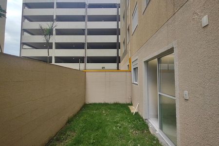 Apartamento à venda com 58m², 2 quartos e 1 vagaQuintal