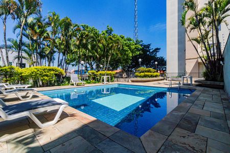 Apartamento à venda com 58m², 2 quartos e 1 vagaÁrea comum - Piscina