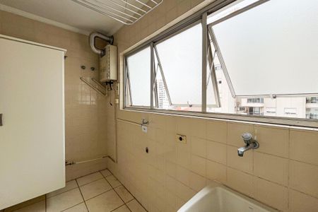 Apartamento à venda com 125m², 3 quartos e 2 vagas Apartamento à venda com 125m², 3 quartos e 2 vagasÁrea de Serviço