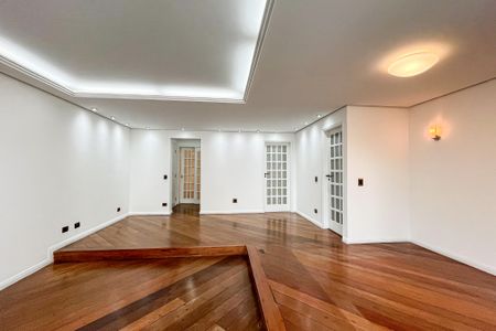 Apartamento à venda com 125m², 3 quartos e 2 vagas Apartamento à venda com 125m², 3 quartos e 2 vagasSala