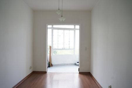 Sala de apartamento para alugar com 2 quartos, 62m² em Jardim Testae, Guarulhos