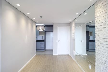 Apartamento para alugar com 2 quartos, 44m² em Vila Gustavo, São Paulo